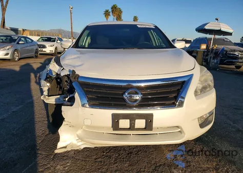 2015 Nissan Altima 2.5 from USA, damaged, VIN 1N4AL3AP0FC206800